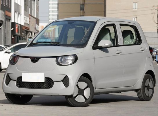 LHD Steering EV Electric Car 4 posti con lunga autonomia 205km