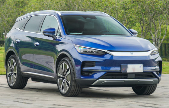 BYD TANG Full EV SUV Automotive 4 ruote 635KM chilometraggio Endurance